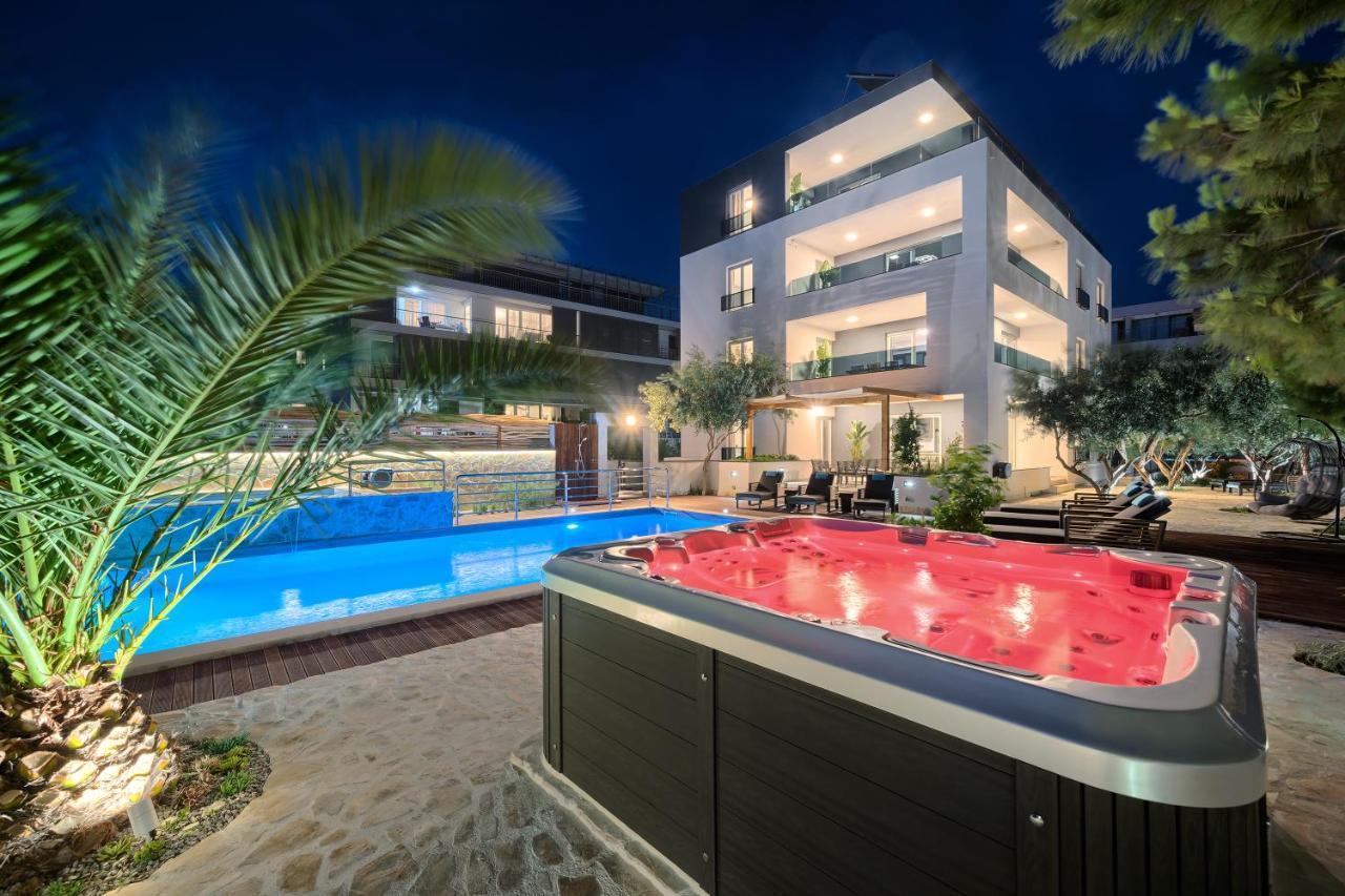 Liberty Living Apartments Split Exterior foto